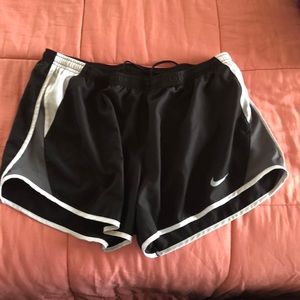 Nike Dry Fit Shorts! XL